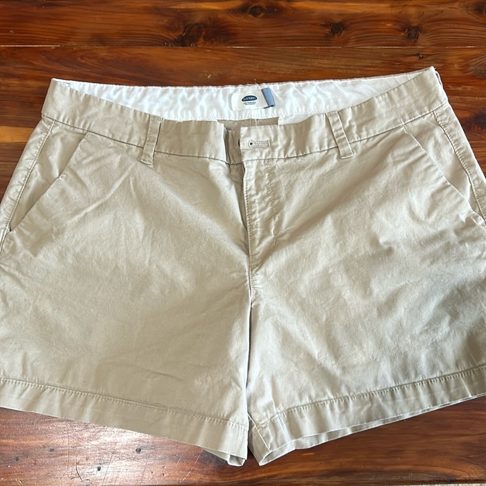 Khaki shorts, size 12 great shape